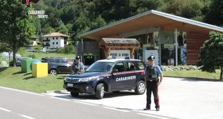 Giudicarie, imprenditore denunciato per stoccaggio di rifiuti pericolosi