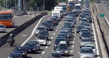 Primo week-end d'estate da bollino nero sull'Autobrennero: code e rallentamenti