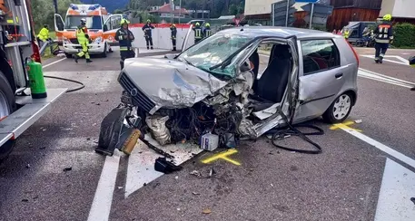 Schianto in val Pusteria, perde la vita una ragazzo di 23 anni