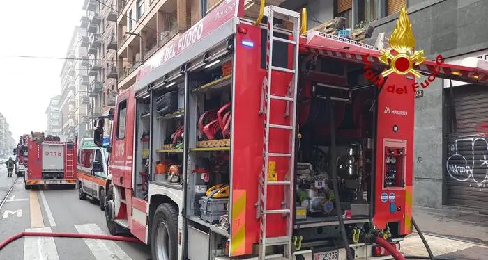 Incendio in una casa di riposo a Milano: sei morti, oltre 80 feriti