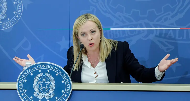 Governo Meloni, via le sanzioni penali per evasori fiscali milionari che dopo \"collaborano\"