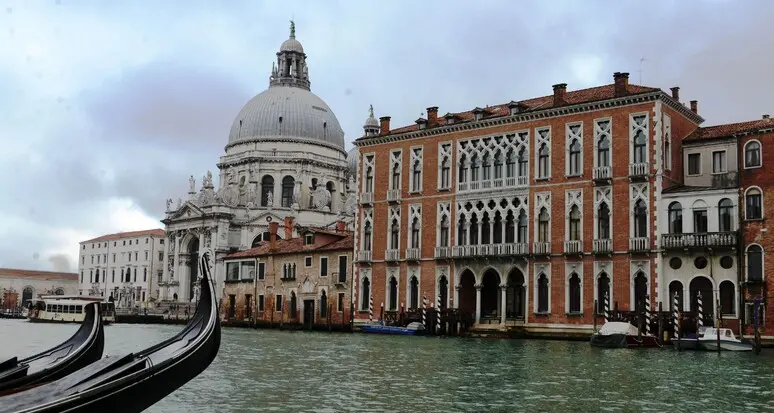 L'Unesco: inserire Venezia nella lista dei patrimoni dell'umanità a rischio