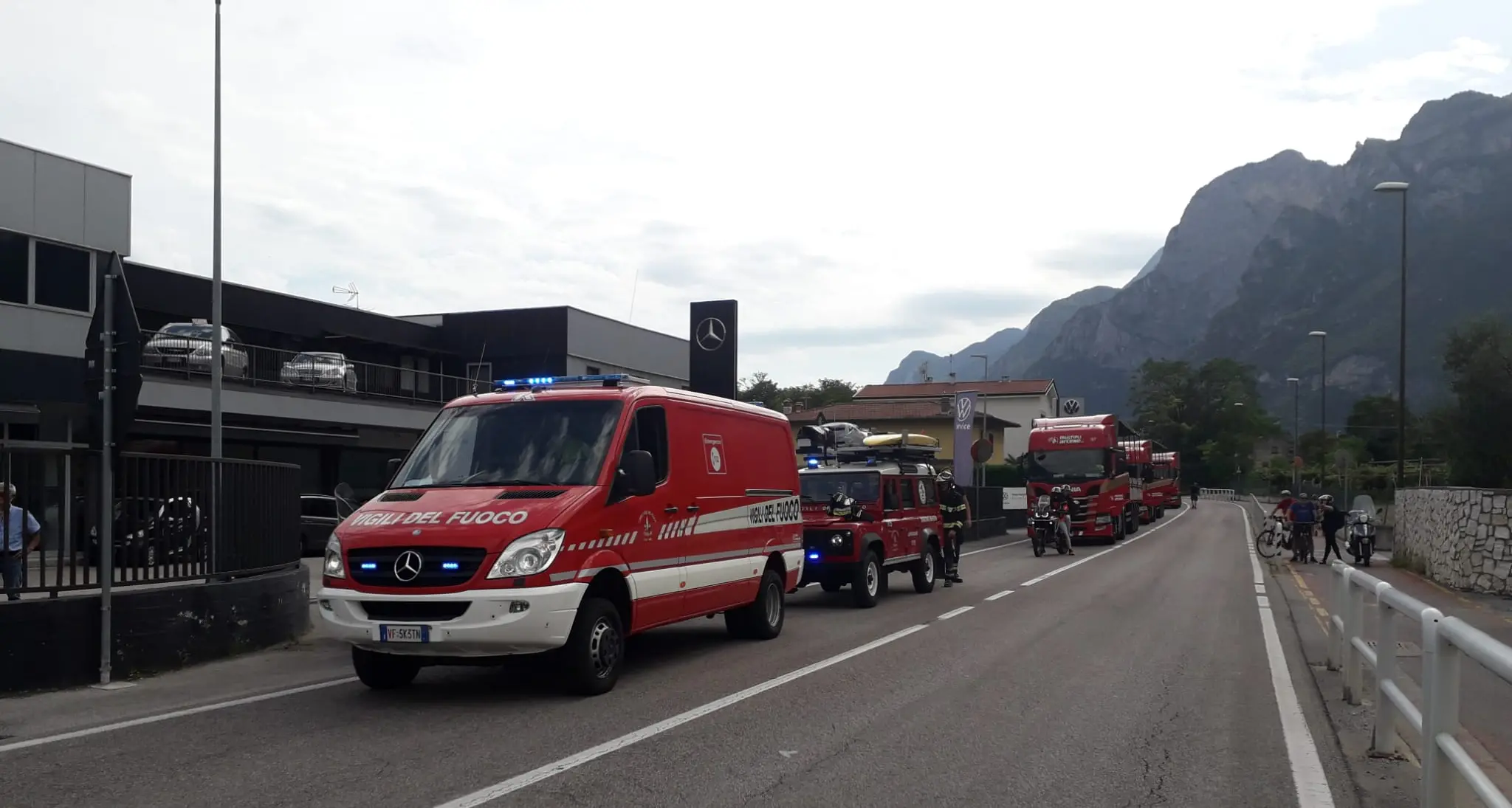 Riva, incidente in via Maso Belli: motociclista soccorso in codice rosso