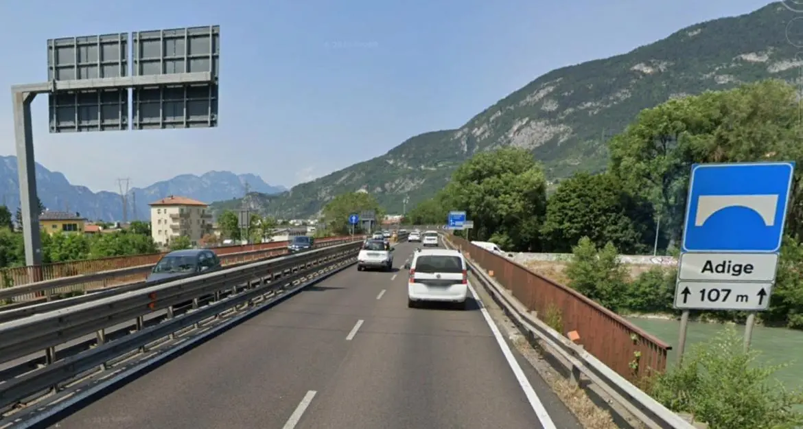 Lavori in tangenziale, autostrada gratis dai caselli sud a nord in città
