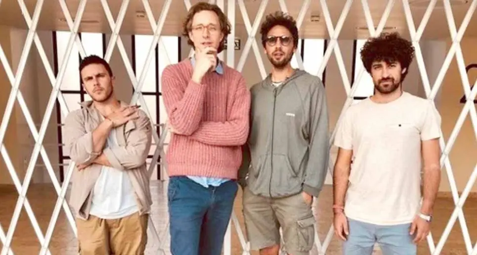 Erlend Øye e La Comitiva, dalla Sicilia alle Dolomiti per l'apertura dei \"Suoni 2023\"