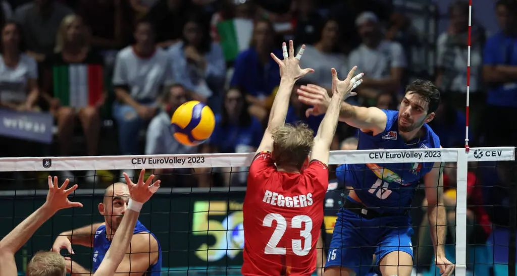 Europei, esordio vincente degli azzurri: 3-0 al Belgio. Le ragazze ai quarti contro la Francia