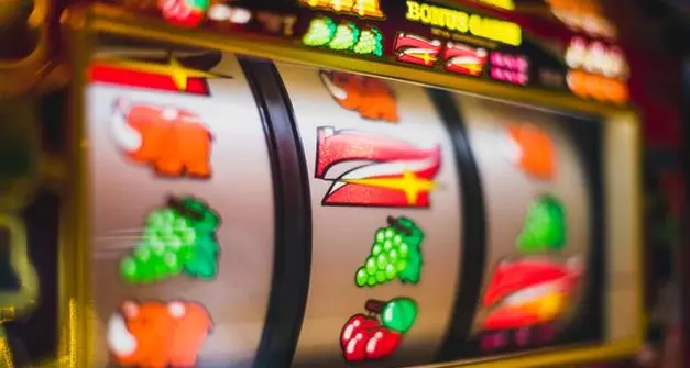 Consiglio di Stato: bar di Mezzolombardo per ora può mantenere le slot machine, sospesa la rimozione
