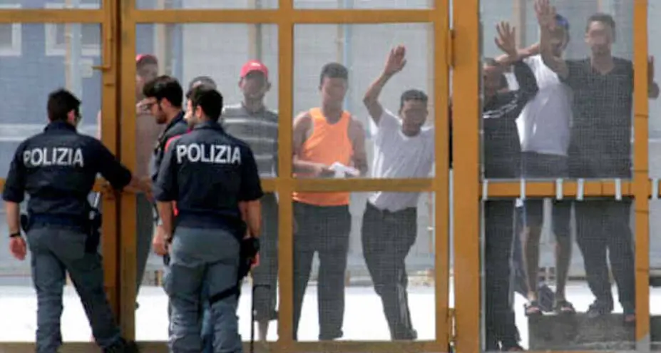 Fugatti: in Trentino sorgerà solo un piccolo centro per i rimpatri da 25 posti