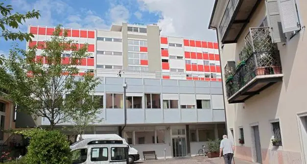 Apsp Vannetti, Fenalt all'attacco: la situazione resta pesante, potrebbe ripartire il sit-in