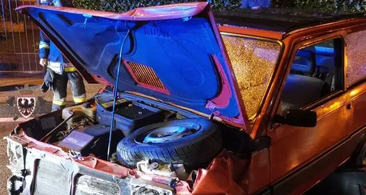 Scontro frontale tra due auto a Pergine, ferita una donna di 73 anni