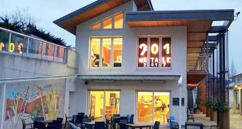 Mezzocorona, il gestore del bar Campetti lascia: «Allagamenti, vandalismi e un furto ci fanno passare la voglia»