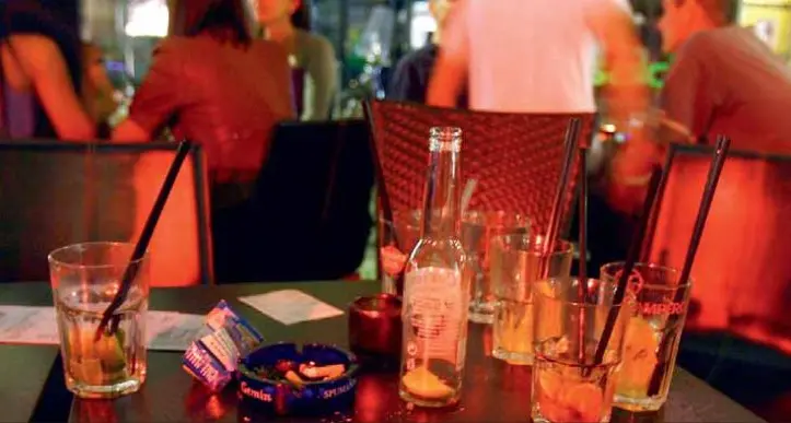 Alcol, in Trentino sempre più donne “sballano”: allarme per “binge drinking” e consumo fuori pasto