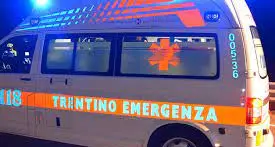 Schianto nella notte a Lavarone: in gravi condizioni una ragazza di vent'anni