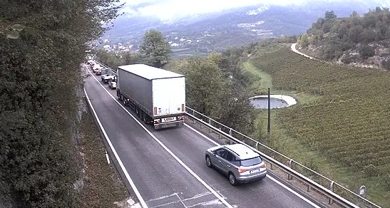 Incidente a Vigolo Baselga, lunghe code sulla Gardesana occidentale