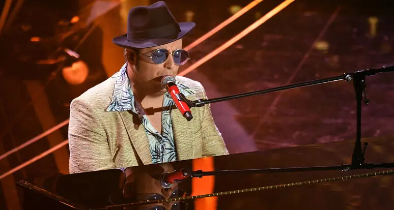 Raphael Gualazzi: \"Celebro i sogni come dimensione per ritrovare il contatto con il presente\"