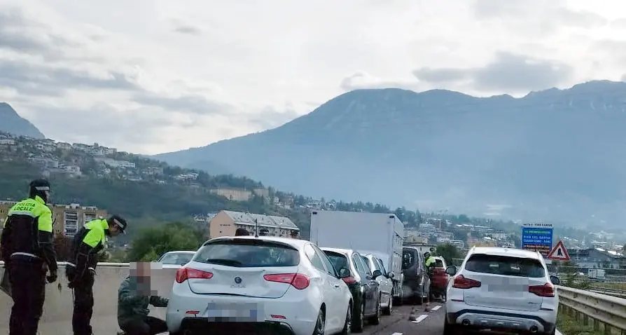 Tamponamento a catena, traffico in tilt sulla tangenziale