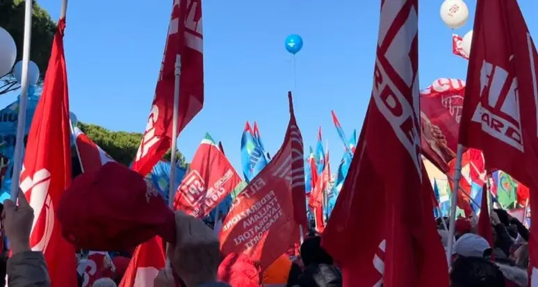 Sciopero generale in due tempi contro la manovra Meloni: in Trentino manifestazioni il 17 e il 24 novembre