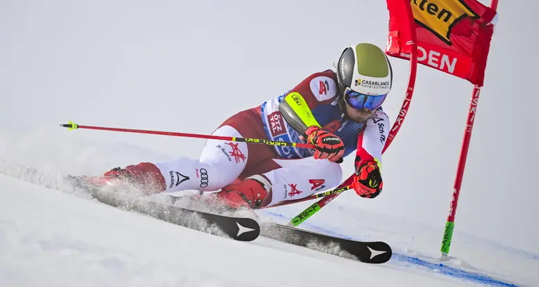 L'austriaco Feller vince lo slalom a Gurgl, male gli azzurri
