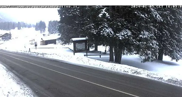 Nevicate: situazione sotto controllo sulle strade trentine, ancora molti incidenti sulle piste da sci