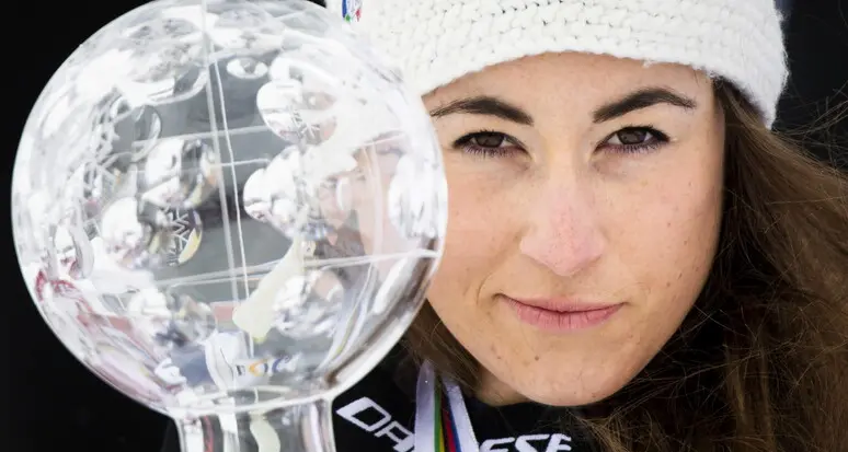 Sofia Goggia dimessa dalla clinica, proseguirà la riabilitazione a casa