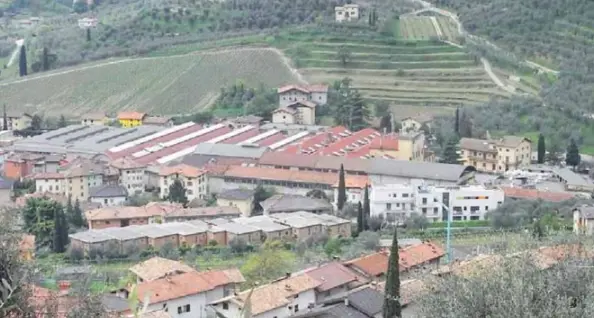 Ora gli stabilimenti Fedrigoni sono tutti \"a stelle e strisce\"