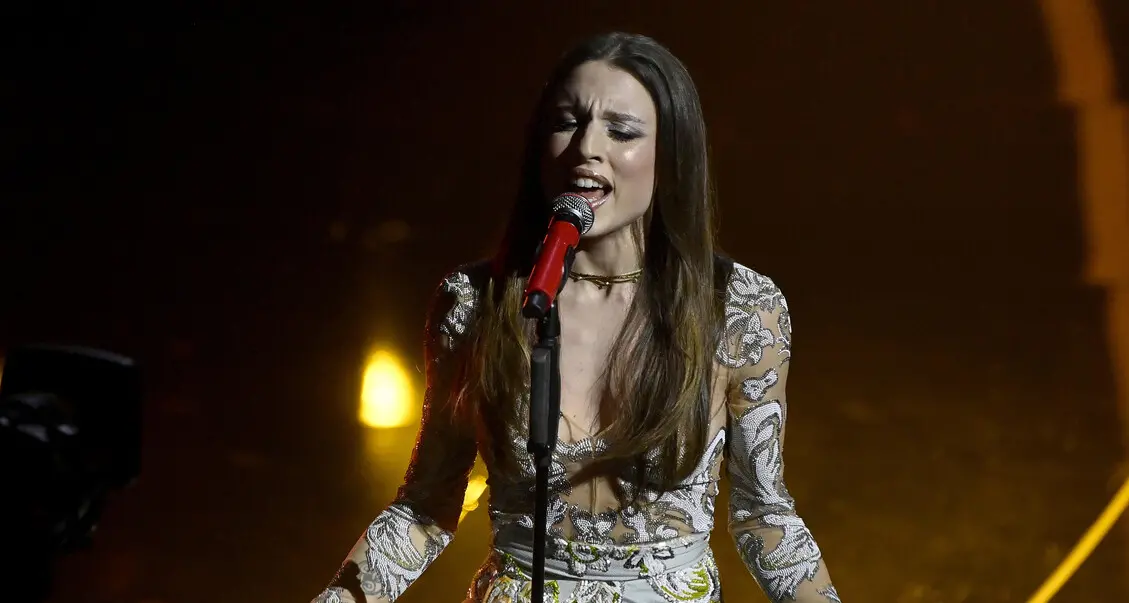 Sanremo, successo per la serata cover: quasi 68% di share. Pagelle: svettano Angelina Mango e Ghali