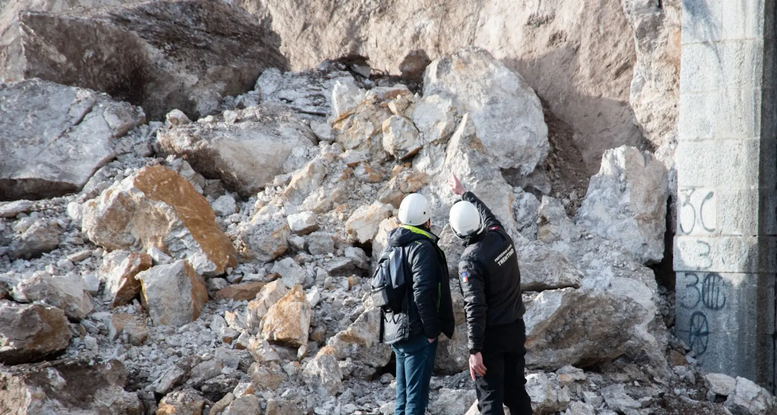 Frana in val di Ledro: solo la prima settimana di marzo riapertura della statale, a senso unico alternato