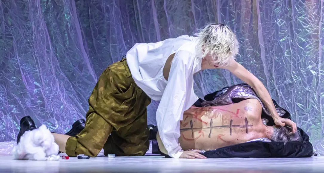 Motus con \"Tutto brucia\" e \"Frankenstein, a love story” al teatro Sanbàpolis