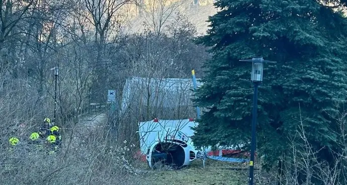 L'elicottero precipitato a Laives, l'assessore provinciale Bianchi: aeroporto vicino, troppi sorvoli