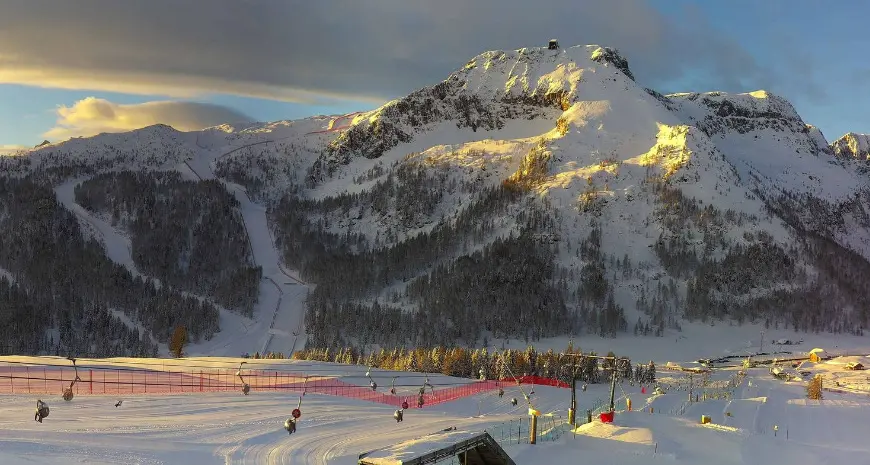Troppa neve fresca, cancellato il primo dei due super-G in val di Fassa