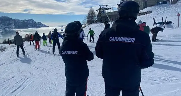 Abuso di alcol sulle piste di Pampeago: sciatori multati dai carabinieri