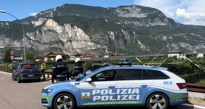 Furti nelle aree di sosta dell'A22: ladri in azione anche a Trento e a Bolzano