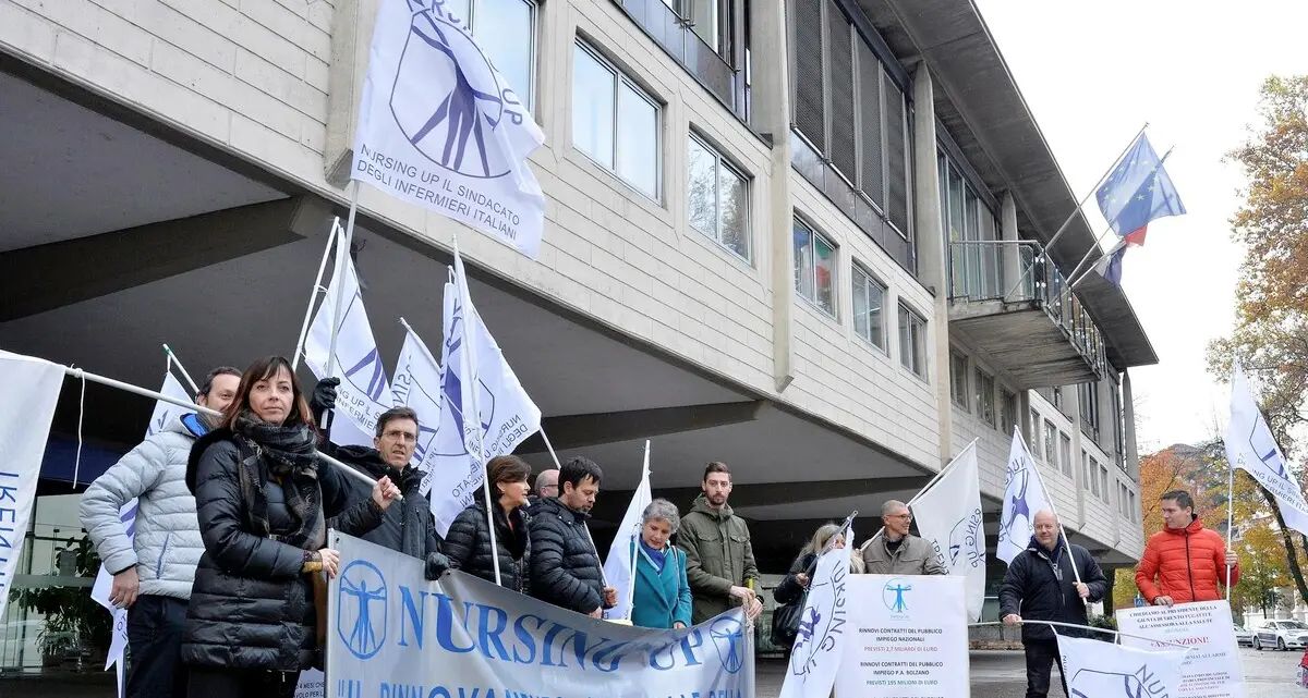 Il sindacato: superare la disparità di trattamento fra provinciali e personale Apss