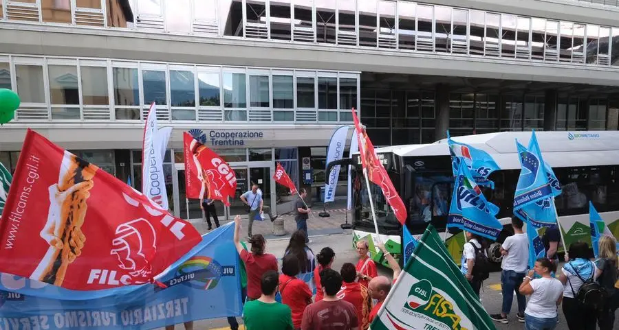 Famiglie cooperative e disdetta dell'integrativo: muro contro muro azienda-sindacati