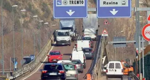 Ponte di Ravina e via Conci, lavori stradali che preoccupano