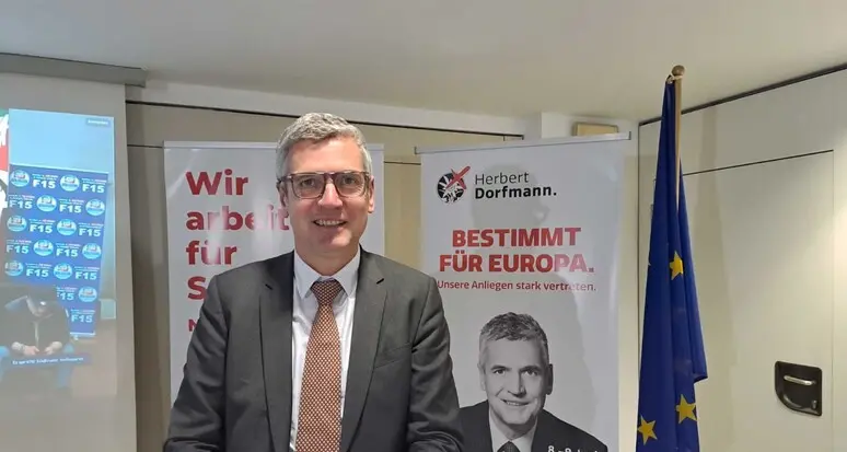 Europee, accordo Svp-Forza Italia per ricandidare Herbert Dorfmann