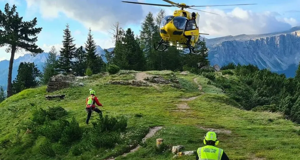 Dolomiti, dal 29 giugno si sono perse le tracce di un escursionista: ricerche in corso