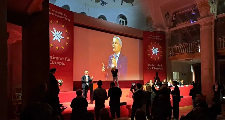 Il deputato Dieter Steger eletto segretario politico della Svp
