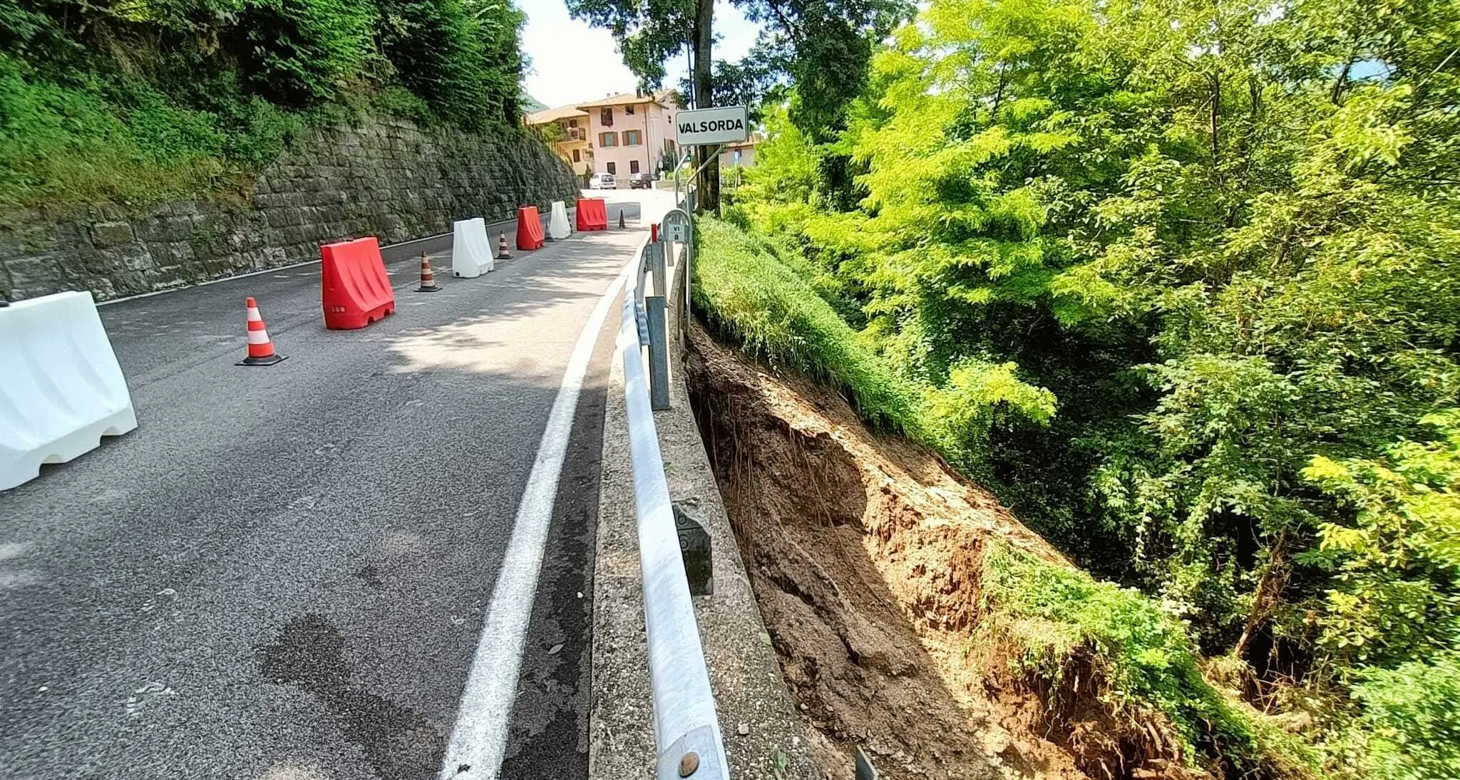 Maltempo e frane in Trentino: danni anche sulla strada della Fricca