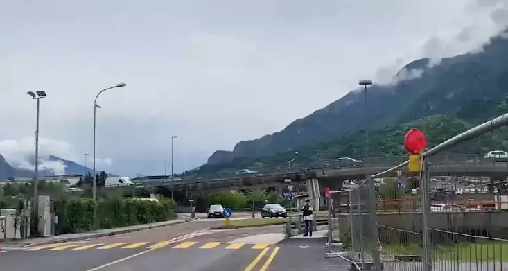 Cavalcavia di Ravina, dal 26 agosto tangenziale deviata sul bypass: scatta la demolizione
