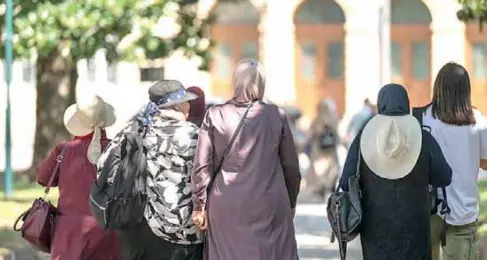 Nuovo turismo arabo sul Garda: incomprensioni e codici diversi da imparare