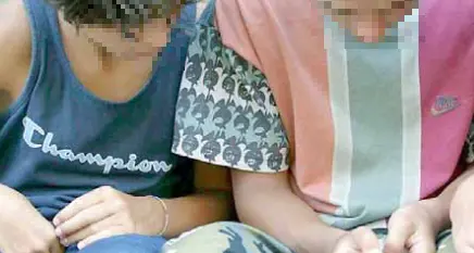 La psicologa Bommassar: «Ragazzi ipercontrollati dal vivo, soli online»