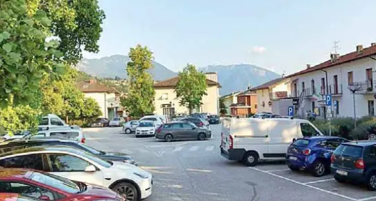 Parcheggio nel piazzale Groff a Gardolo: «Gli scenari sono ancora aperti»