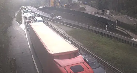 Code sulla Valsugana alle porte di Trento in seguito a un incidente