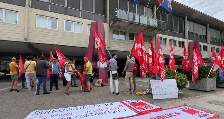 Vitalizi d’oro, la Cgil attacca: per gli ex consiglieri privilegi pagati con denaro pubblico