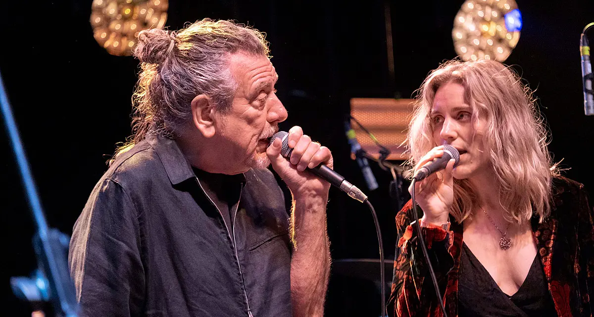A Bolzano Robert Plant dei Led Zeppelin con Saving Grace e la cantante Suzi Dan