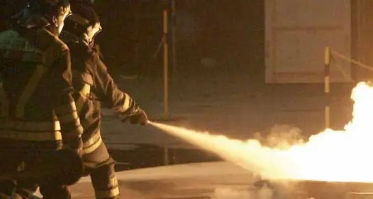 La città ha bisogno di venti vigili del fuoco volontari: bando del Comune