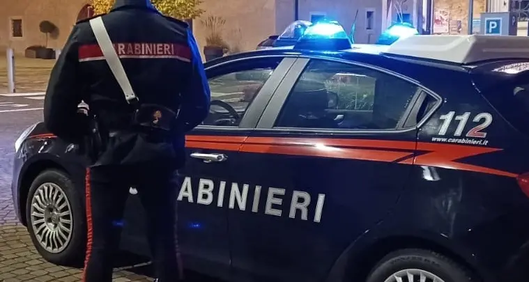 Raccoglitori di mele denunciati per furti nei supermercati: scoperti dai carabinieri di Cles
