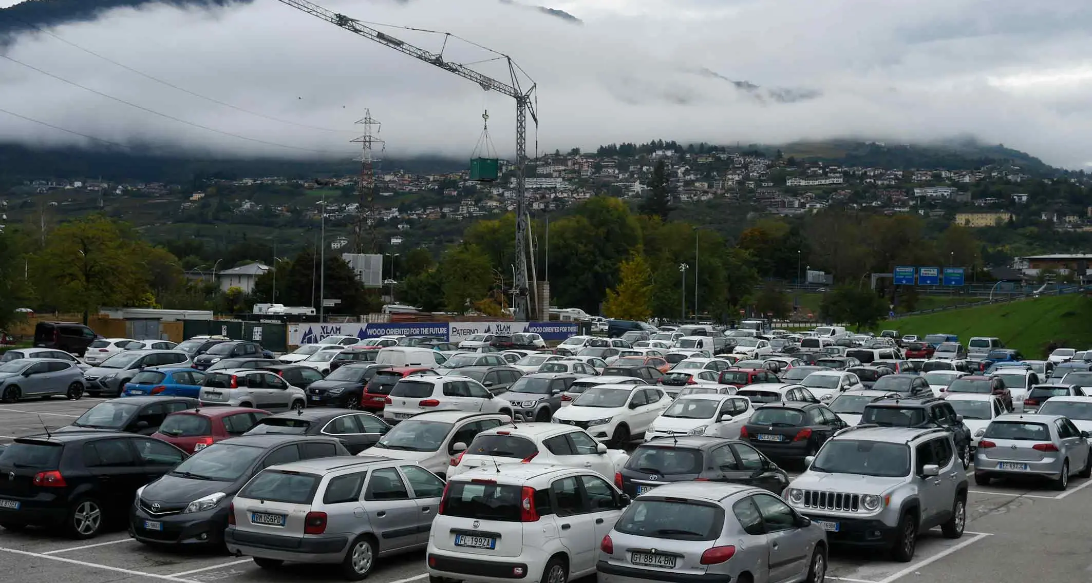 Trento e la questione parcheggi in una città da 300 mila passaggi di veicoli al giorno