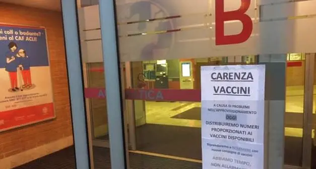Paoli: negli ambulatori dei medici di base mancano i vaccini antinfluenzali